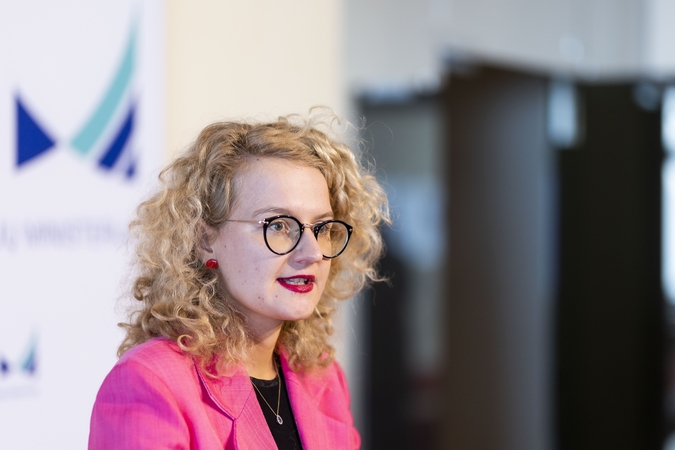 Aušrinė Armonaitė