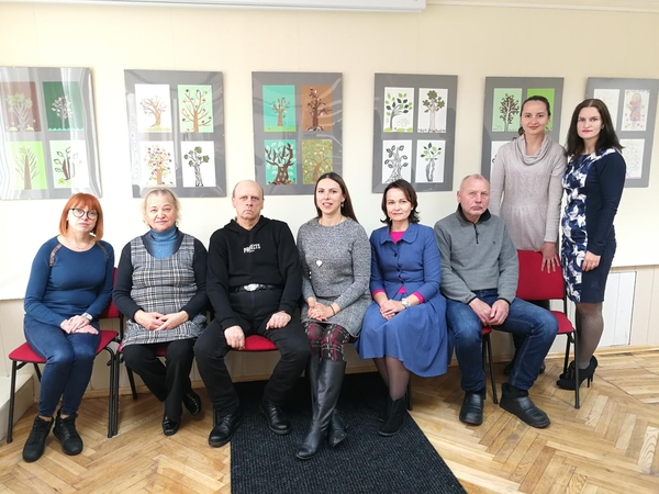 Negalios įkvėpti: bibliotekoje išaugintas giminės medis