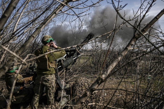 Ukraina neigia „Wagner“ žodžius: sako vis dar išlaikanti Bachmutą (papildyta)