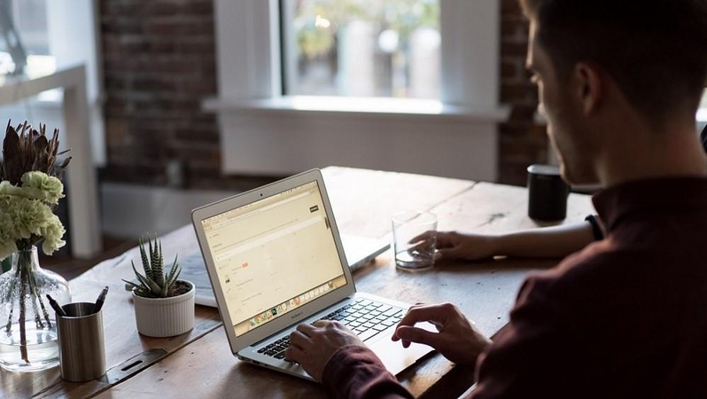 VMI ragina per laisvadienį internetu teikti pajamų deklaracijas