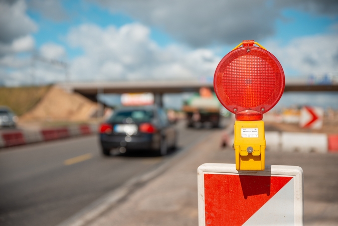 Ketina atnaujinti Sargėnų viaduko remonto darbus