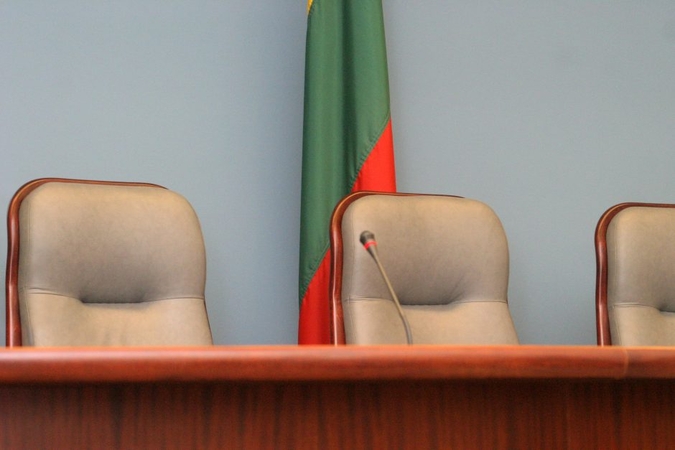 Seimas nurodė merų, tarybų narių interesų konfliktus vertinti savivaldos etikos sargams