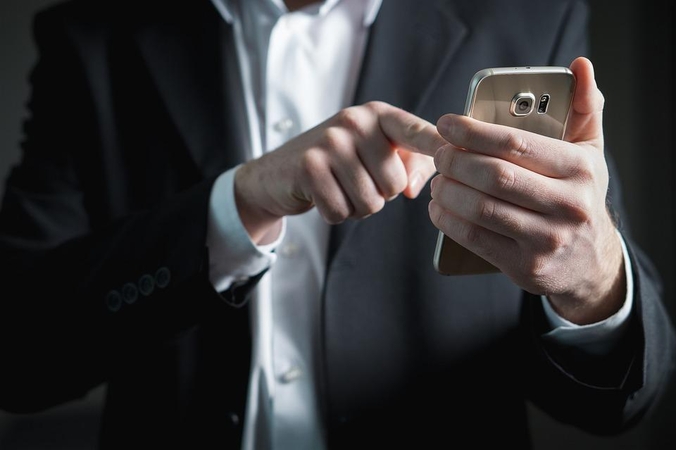 Viceministras: Kinijos 5G išmaniųjų telefonų įsigijusios virš 200 valstybės institucijų