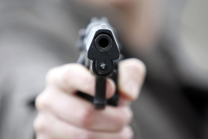 Aiškėja daugiau detalių: Plungėje į ukrainietę šovė vaikas