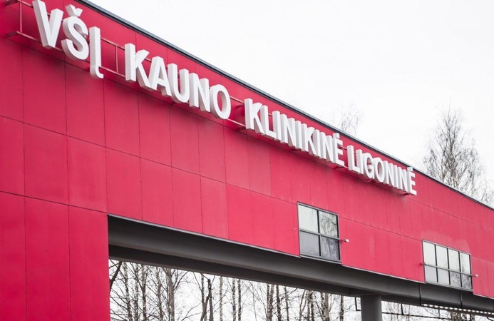 Koronavirusu sergančios slaugytojos vyras: man tyrimo neatliko, tai kam šmeižti