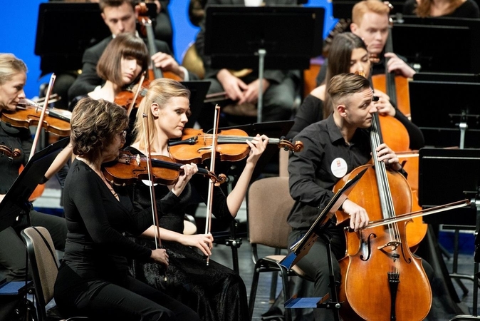 LMTA Simfoninio orkestro ruduo – ypatingas