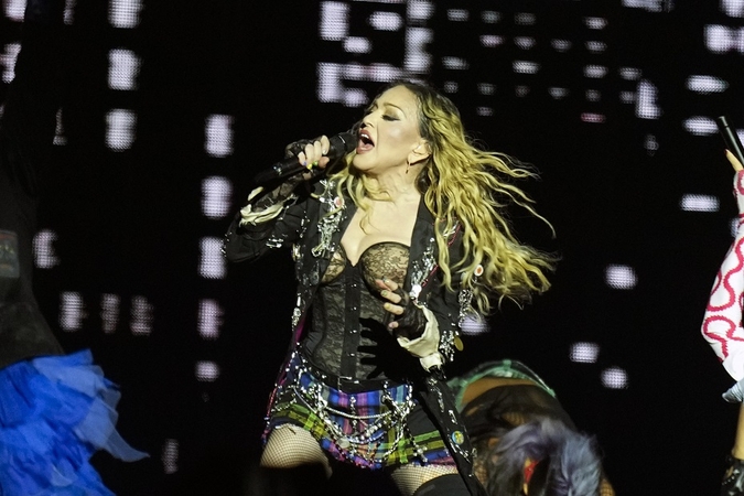 Amžius – ne riba: 66-erių Madonna fotosesijoje nepasikuklino