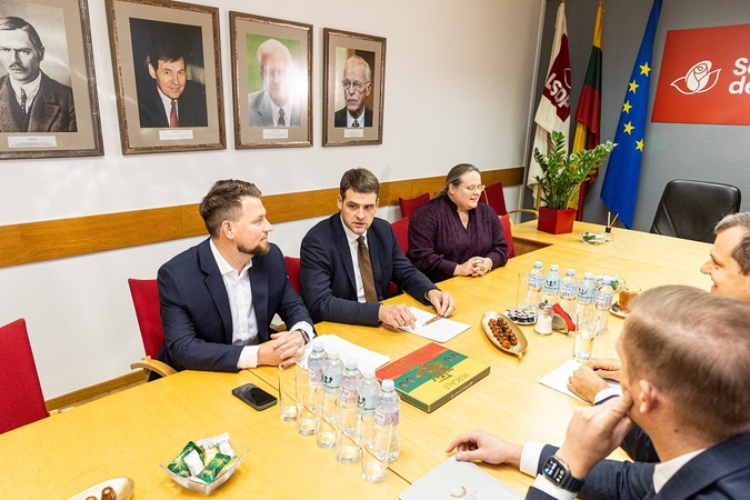 „Nemuno aušra“ pritarė koalicijos sutarties projektui