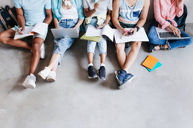 Studentų duomenis ginanti įstaiga susijusi su plagiato patikros pirkime siekusia dalyvauti įmone