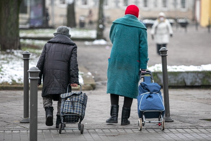 Seimo vadovė: keičiant pensijų kaupimo sistemą reikia suteikti daugiau savarankiškumo