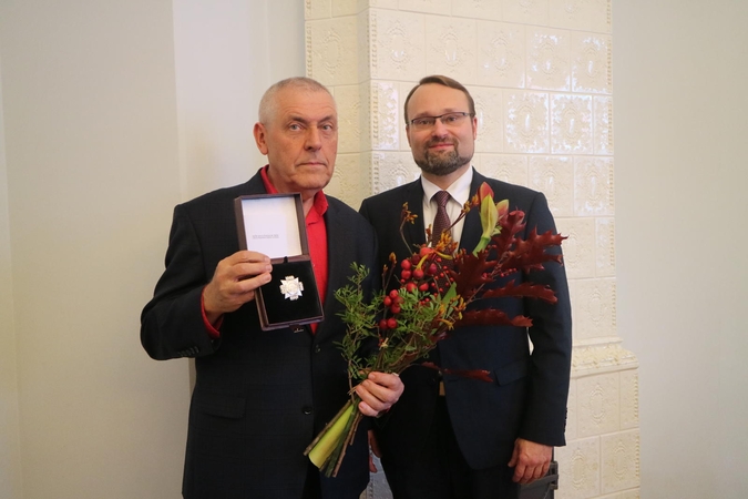 Stasys Eidrigevičius (kairėje) ir Mindaugas Kvietkauskas