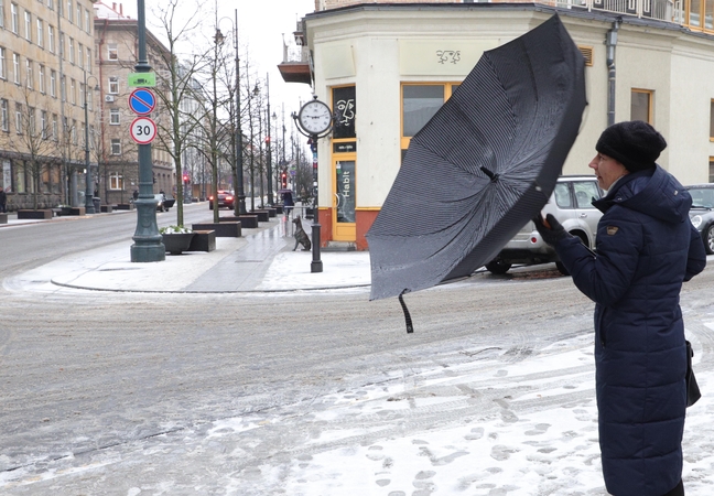 Orai: atkeliauja sniegas, o po jo – didesnė šiluma