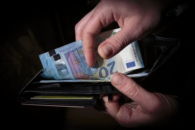 Iš vilnietės išviliota 62 tūkst. eurų, iš tauragiškio –15,5 tūkst. eurų