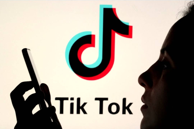 Įžvelgia „TikTok“ keliamų saugumo rizikų: šiuo socialiniu tinklu naudojasi vis daugiau vaikų