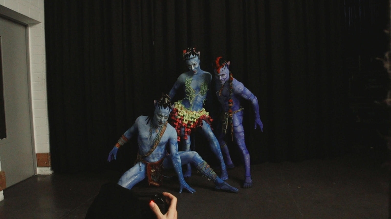 „Cirque du Soleil“ užkulisiai: skrenda penkiais lėktuvais, gabenasi savo šaldytuvus