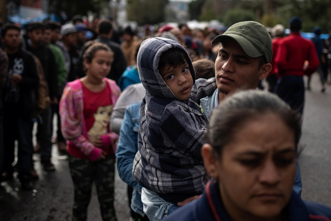 „Karavano“ migrantai spaudimą JAV darys bado streiku