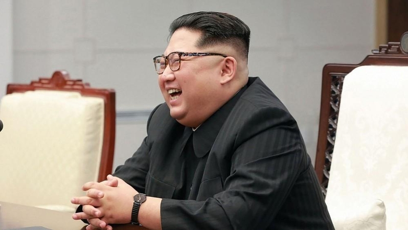 Kinijos URM: ministras Šiaurės Korėjoje susitiko su Kim Jong unu
