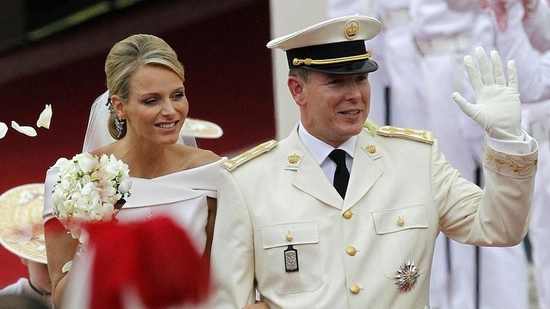 Visų laikų brangiausios vestuvės: netikėti monarchų įgeidžiai