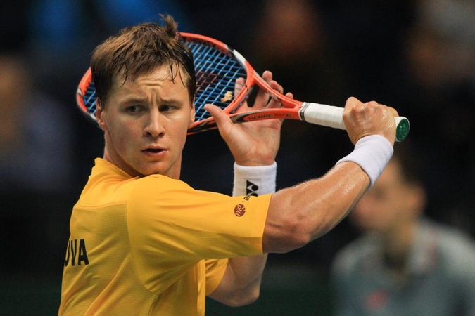 Tenisininkas R. Berankis įveikė 15-ąją pasaulio raketę