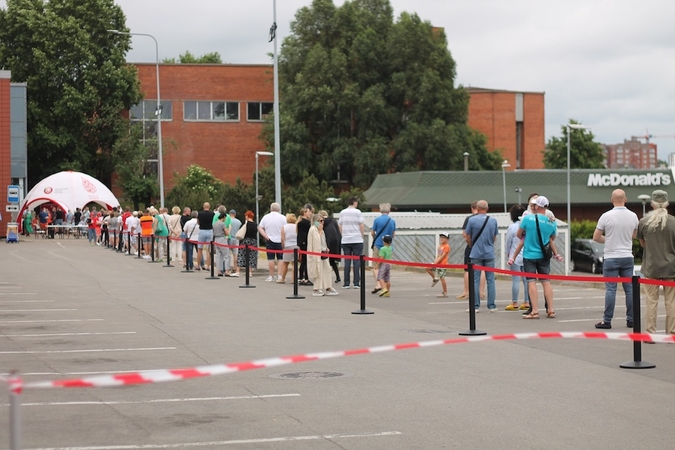 Dėl „Janssen“ vakcinos – klaipėdiečių eilės