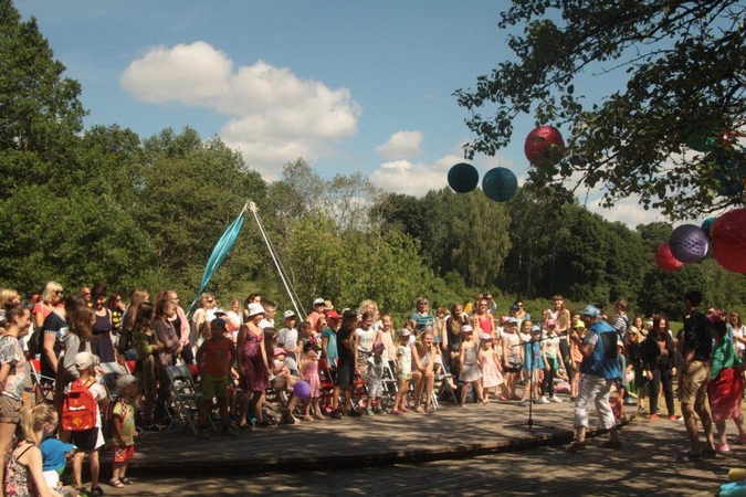 Anyksčiuose vyks festivalis „Nuotykiai tęsiasi!“: slėnis klegės vaikiškais balsais