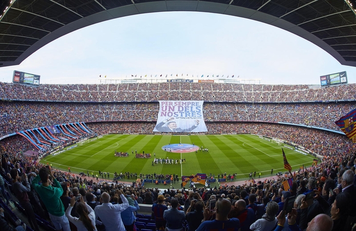 „FC Barcelona“ parduoda teises į stadiono pavadinimą: pinigus skirs kovai su virusu