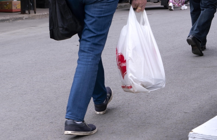 Naujojoje Zelandijoje uždrausti vienkartiniai plastikiniai maišeliai
