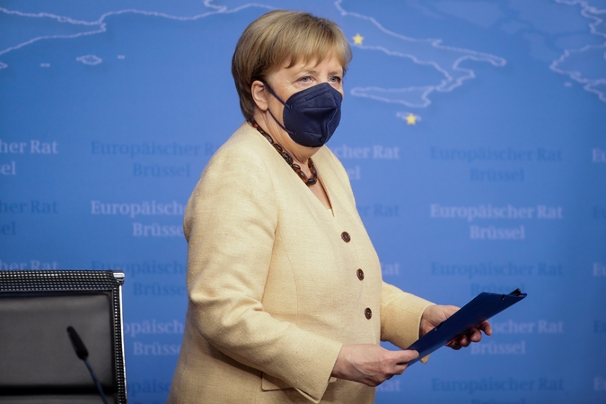 A. Merkel: dėl delta atmainos pandemijos pabaiga šiuo metu nepasiekiama