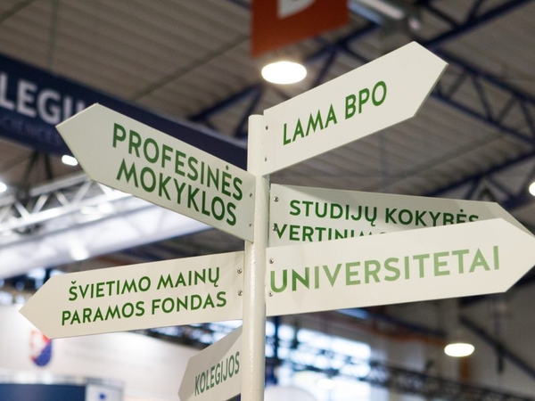 Kokį minimalų konkursinį balą taikys universitetai stojantiems į VNF vietas?