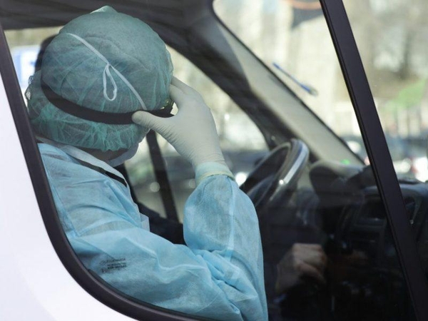 Specialistė: virusu užsikrėtusiųjų šalies viduje skaičius viršija įvežtinius atvejus