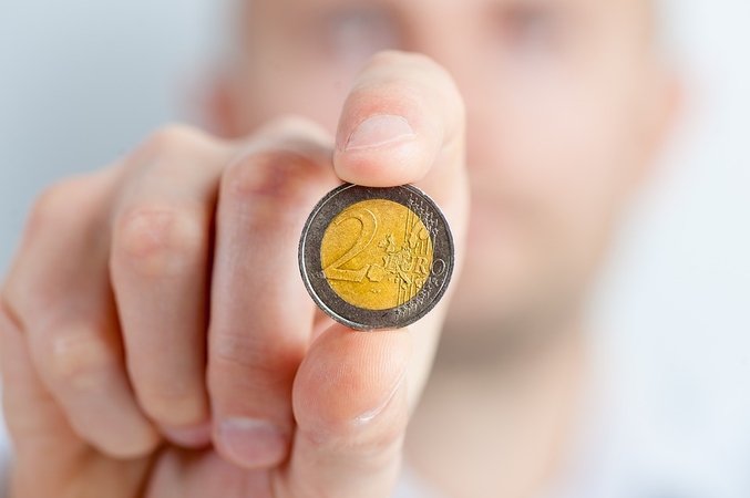 Lietuvos penkiolikmečių pažanga finansiniame raštingume – didžiausia EBPO šalyse