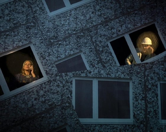 Estijos rusų teatras Vilniaus žiūrovams atveža gero humoro užtaisą