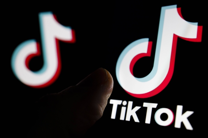 M. Pompeo: JAV svarsto uždrausti „TikTok“ ir kitas kiniškas programėles