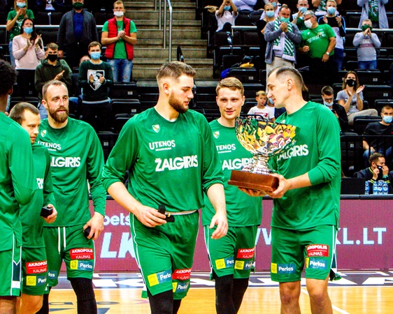 Krepšinio aktualijos: staigmenų buvo, bet ne čempionų arenoje