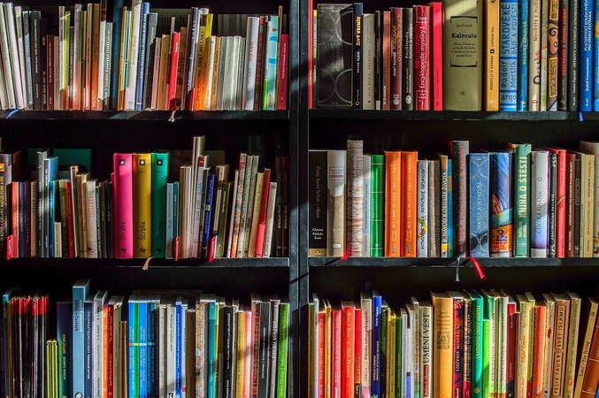 Uostamiesčio bibliotekos karo pabėgėliams tiesia pagalbos ranką