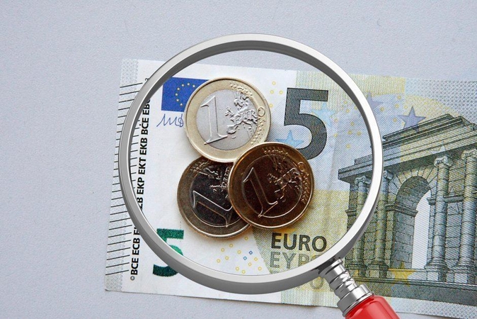 Džiuginanti statistika: šiais metais ženkliai padidėjo atlyginimai