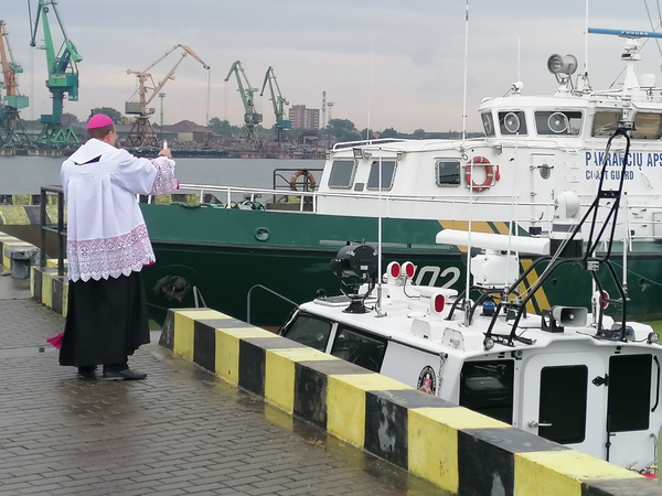 Klaipėdoje pristatytas naujas VSAT pakrančių patrulinis kateris