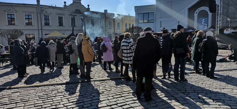 Pavasariškos nuotaikos: Klaipėdos senamiestyje – Kaziuko mugė