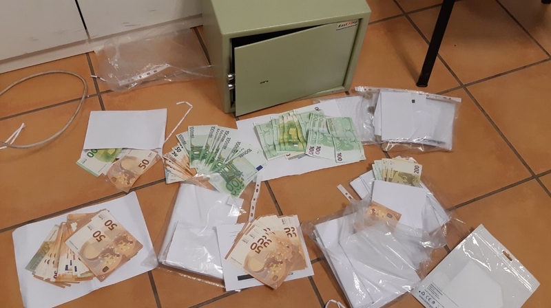 Kompiuteriais prekiaujanti įmonė įtariama nesumokėjusi per 222 tūkst. eurų mokesčių