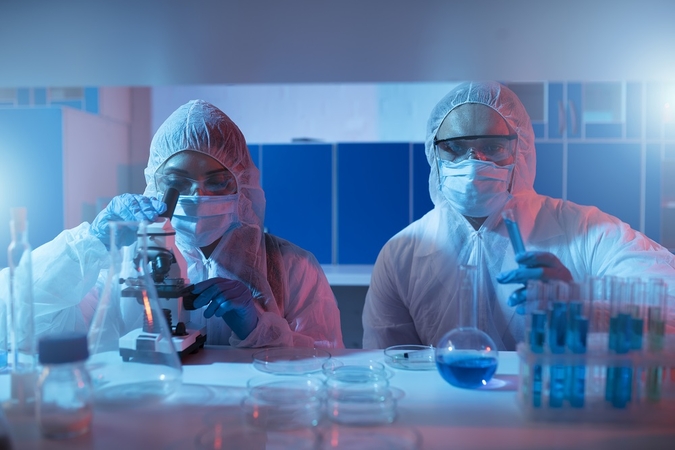 Laboratorija skubiai perka 220,5 tūkst. mėgintuvėlių: kada jie pasieks Lietuvą?