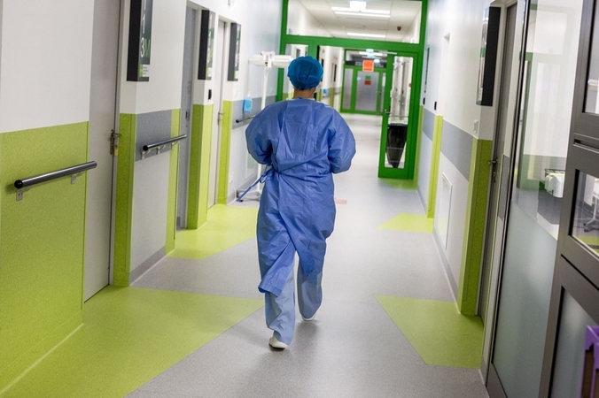 Ligoninėse šiuo metu gydomi 846 COVID-19 pacientai, iš jų 84 – reanimacijoje