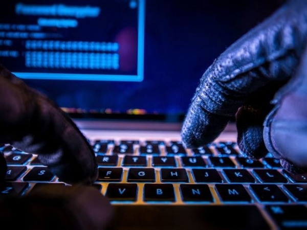 Žiniasklaida: Rusijos programišiai 2015 metais įsilaužė į A. Merkel elektroninį paštą