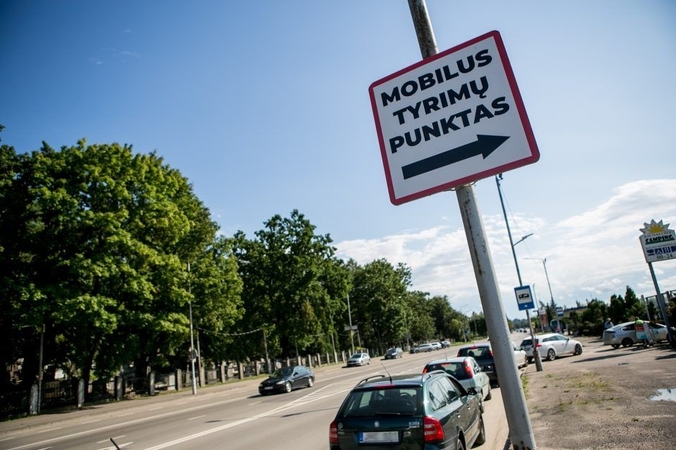 COVID-19 Lietuvoje: per parą patvirtinta 517 naujų atvejų, mirė du žmonės