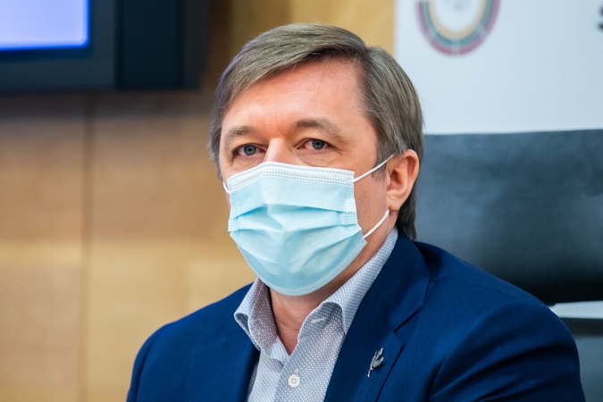 R. Karbauskis pranešė suformavęs šešėlinę Vyriausybę: Seimo senbuviai sumanymą vertina skirtingai