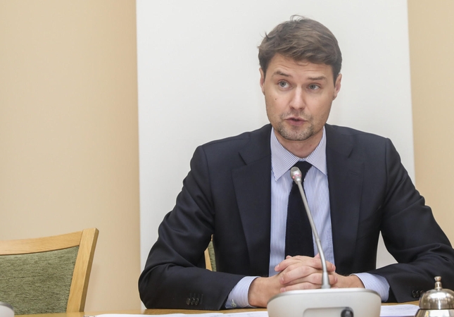 M. Majauskas kritikuoja automobilių mokestį: siūlymai prasilenkia su sveiku protu