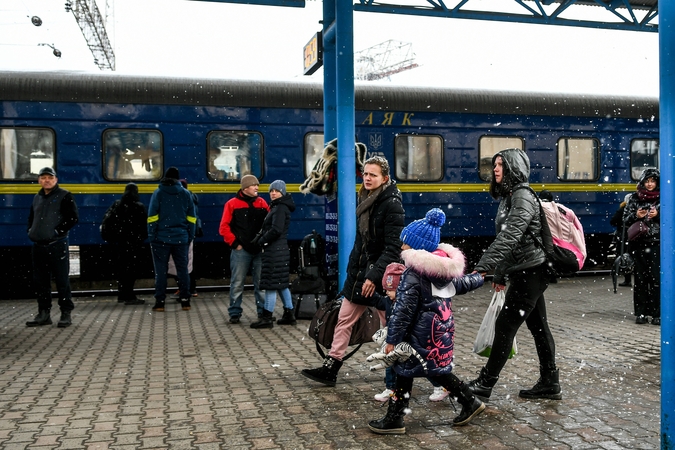 Rusijos derybininkas kaltino Ukrainą blokuojant evakuacijos koridorius, vadino tai karo nusikaltimu