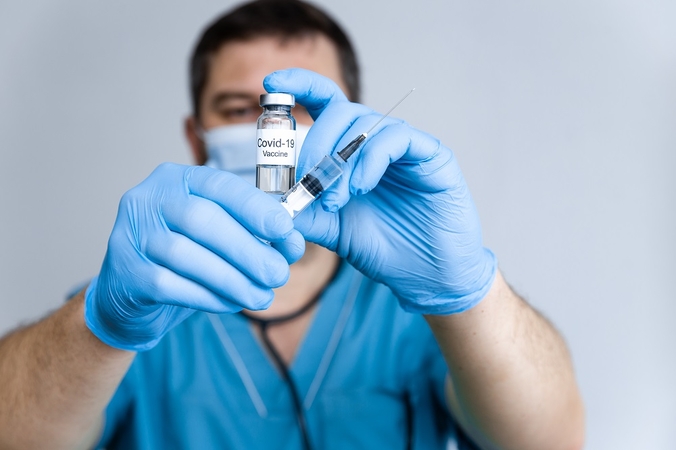 Europos vaistų agentūra gavo paraišką „Johnson & Johnson“ vakcinos nuo COVID-19 patvirtinimui
