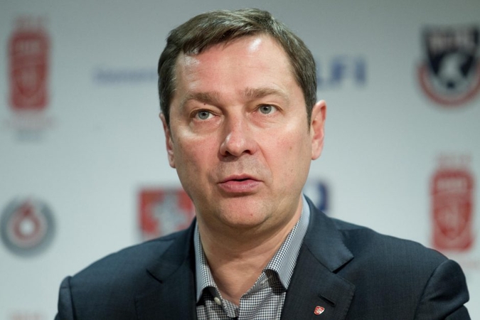 Naujas standartas – teisiamų dėl korupcijos partijų vadovai gali užimti aukščiausius postus