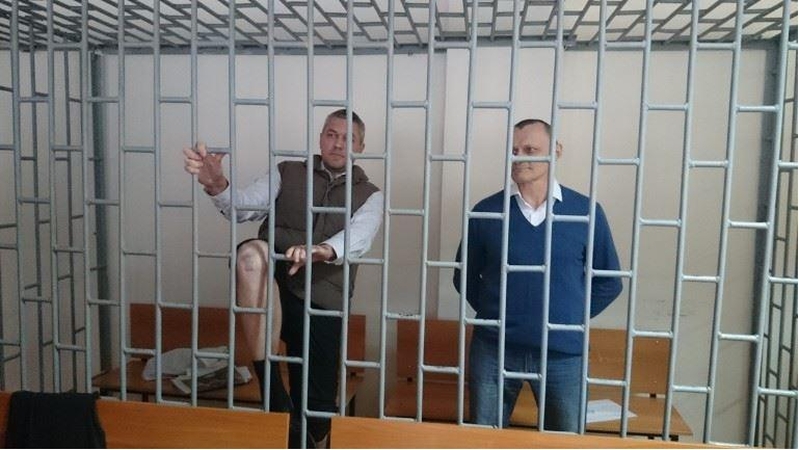 Rusija nuteisė du Ukrainos piliečius už žudymus per Čečėnijos karą