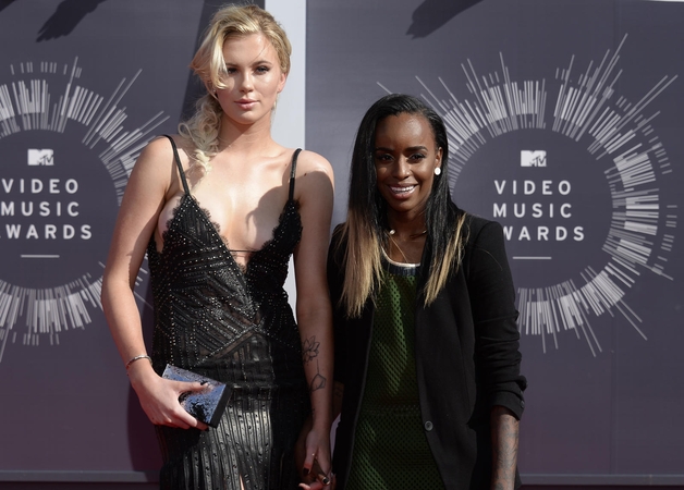 Ireland Baldwin ir Angel Haze